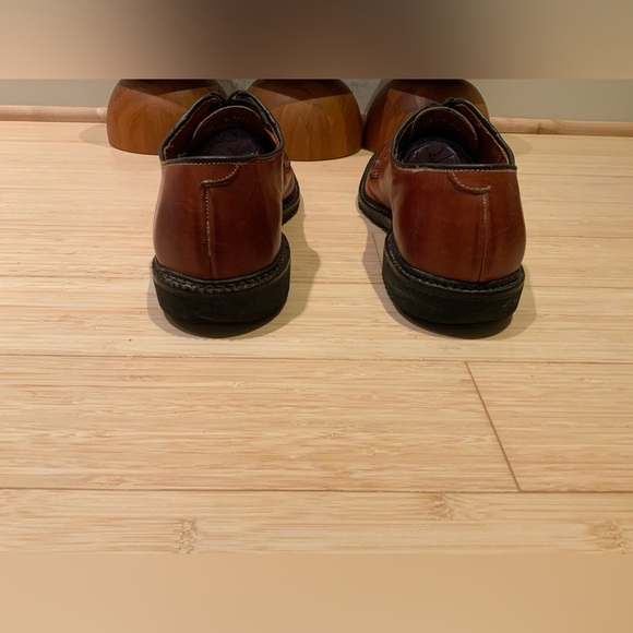 Allen Edmonds - Picture 4 of 6